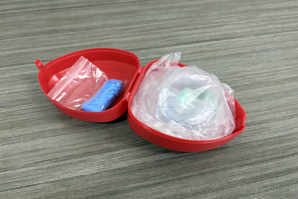CPR Adult and Infant Pocket Mask - Image 2